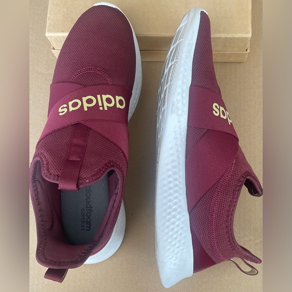 Adidas Burgundy Slip-On Shoes with Gold Logo - Picture 2 of 2